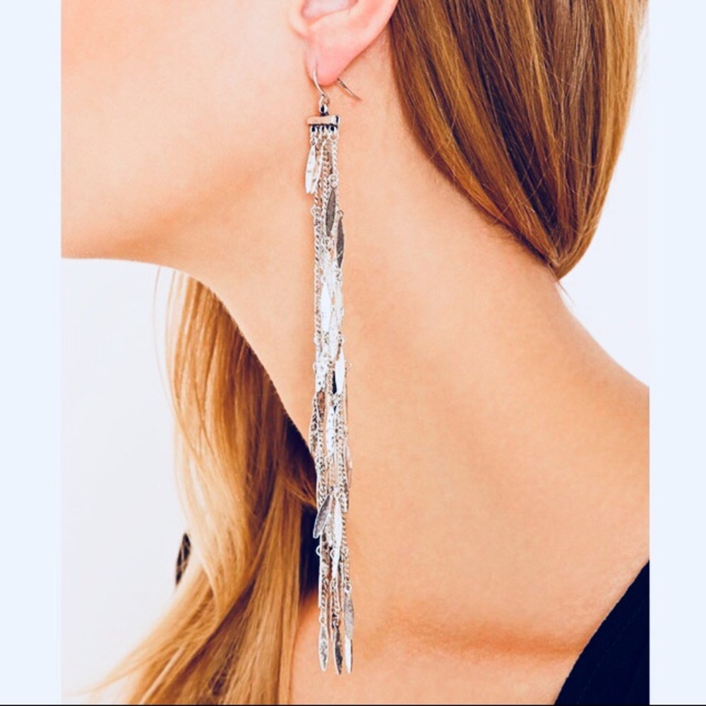 F21 metal feather dangle earrings
